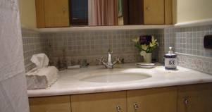 Mobile-bagno-in legno-moderno-rovere design esclusivo